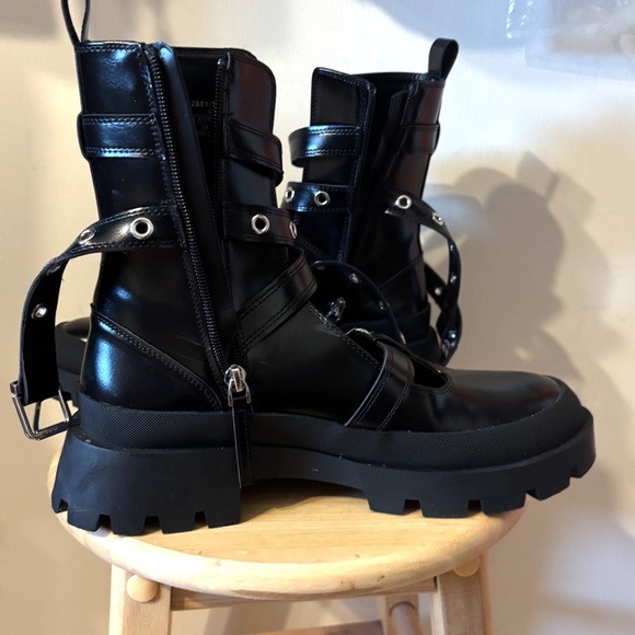 Zara Black Combat Moto Boots - Picture 5 of 12